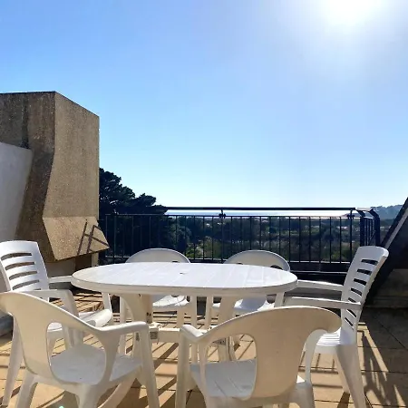 Apartment Ref 033 T3 Vue Mer Les Terrasses De Kerjouanno *